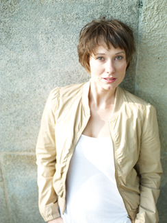 kathrin_spielvogel_beige_klein